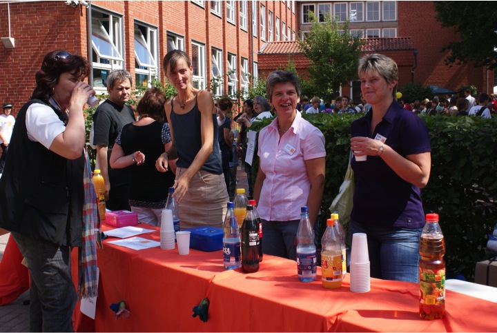 Bewirtung durch den Schulverein Bewirtung durch den Schulverein
