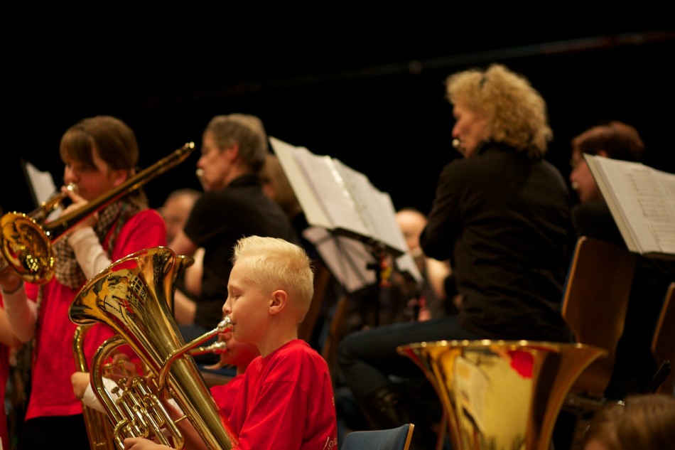Konzert GaW Bläserklasse 2009 mit Modernem Blasorchester TUS Syke