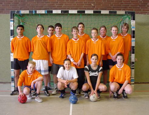 Aus dem Vereinsarchiv: trikotmannschaft.jpg